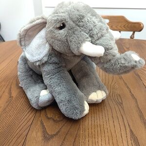 FAO Schwarz. Gray Elephant Plush Toy. Made From Recycled Materials. NWT. 13 Inch
